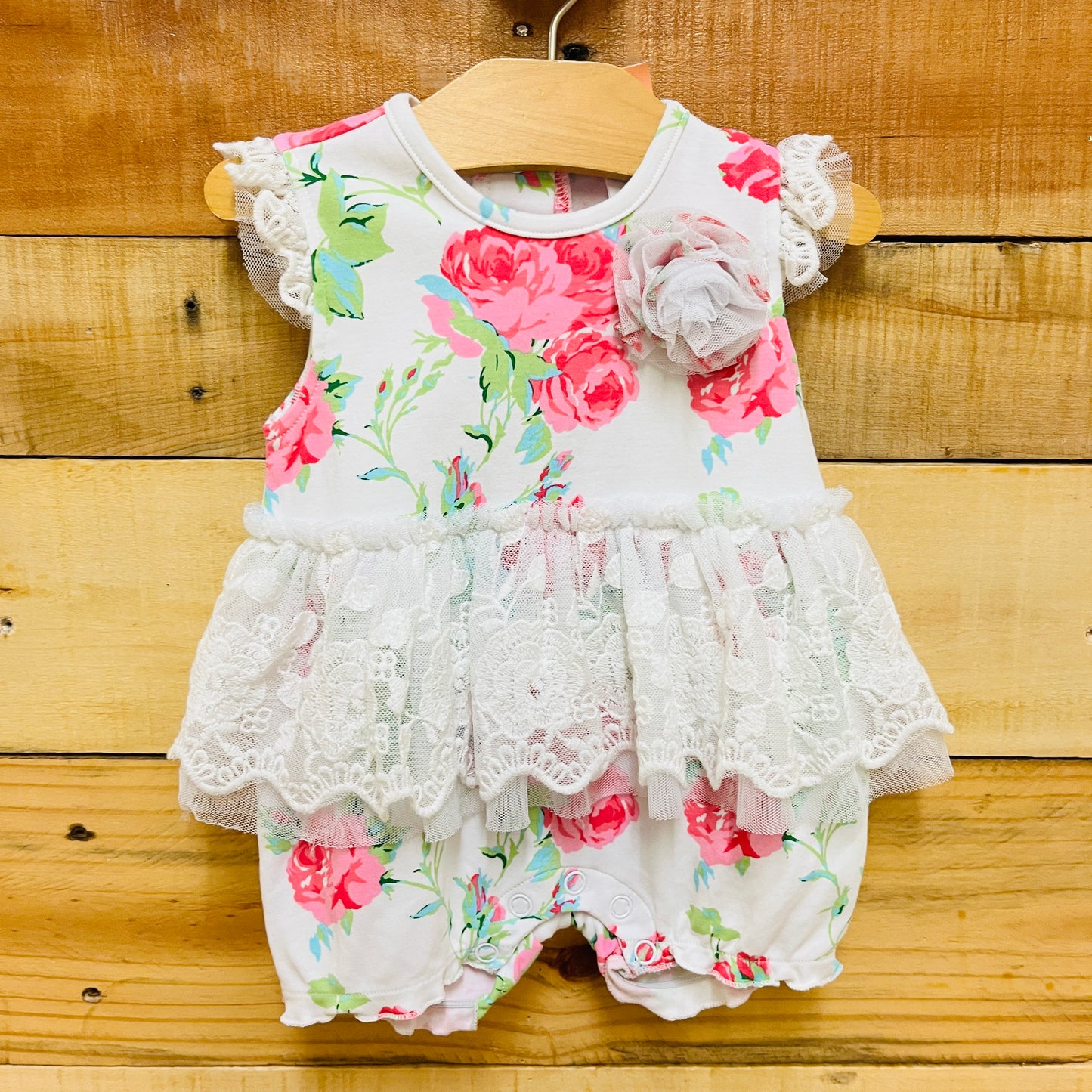 Laura Ashley child size 3 mo Romper