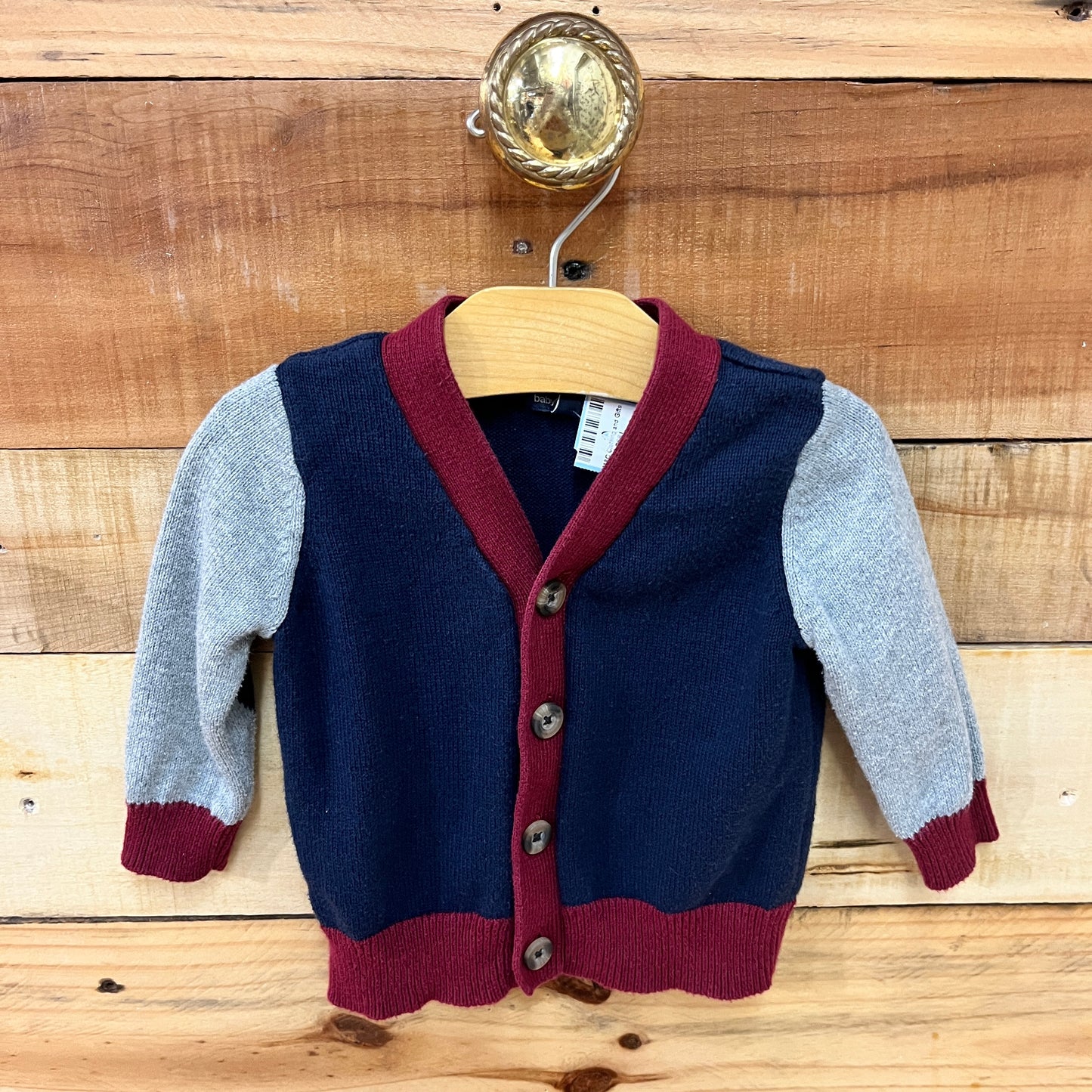 Baby Gap child size 3 mo Sweater