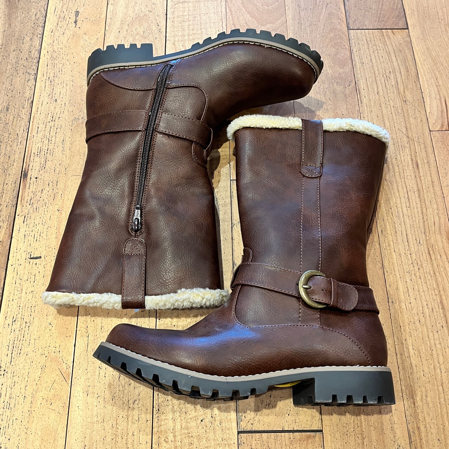 white mountain Womens Shoe Size 9 Women Boots