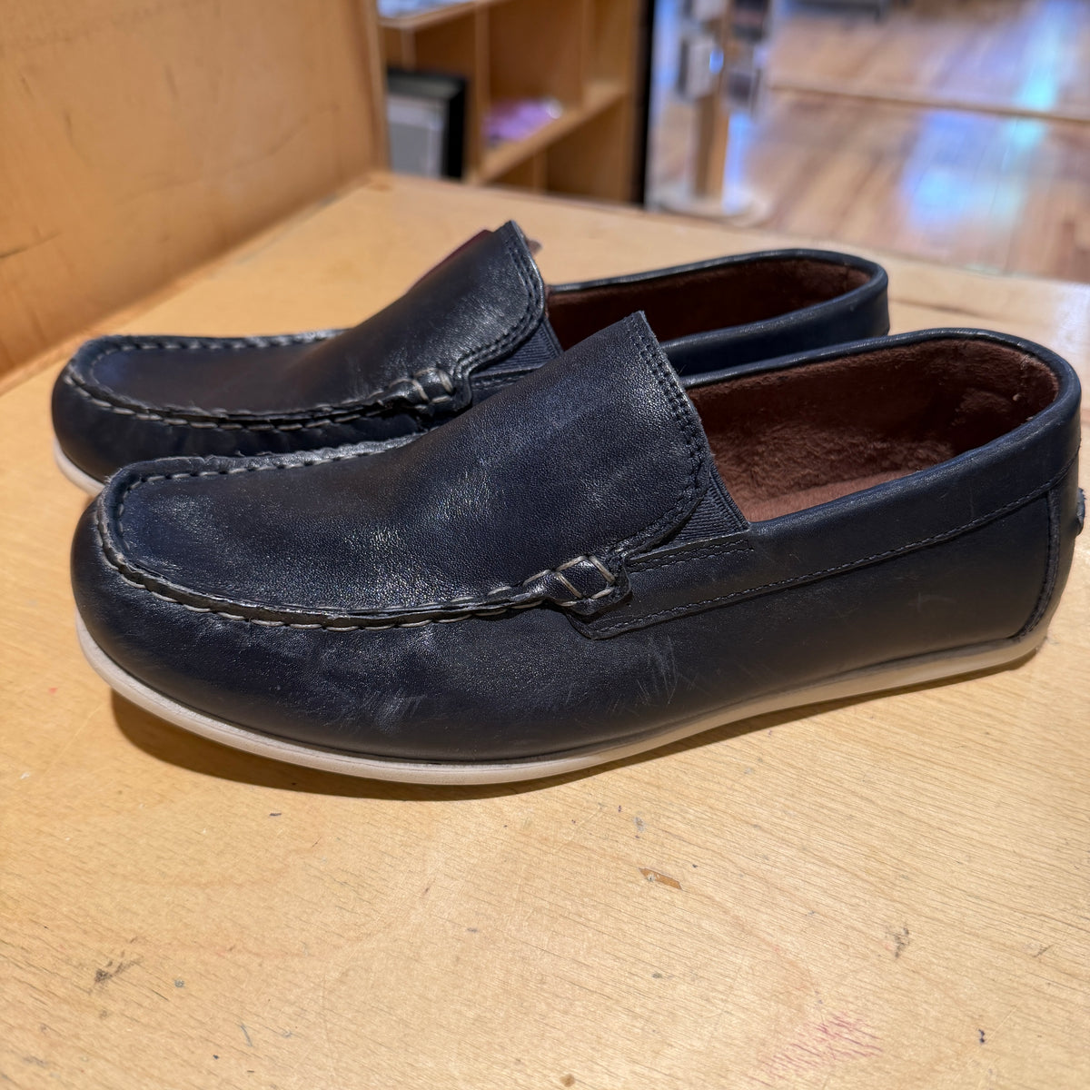 Florsheim Size 5.5 Children Shoes