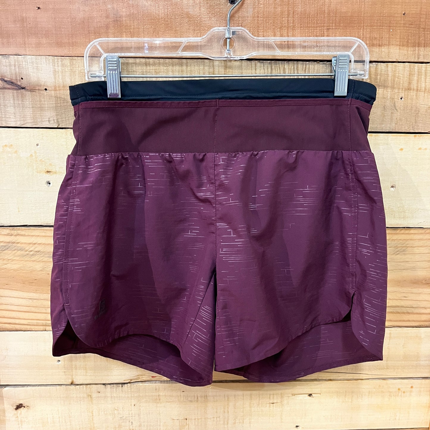 Salomon Women Size M Women's Ath Shorts- Wmn