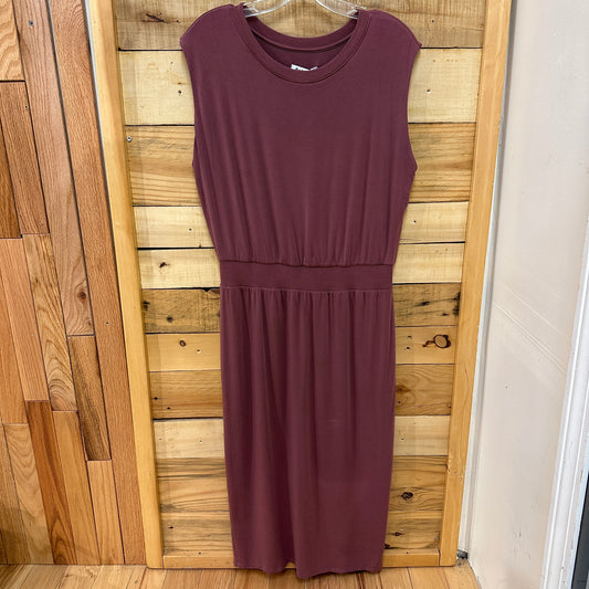 Athleta Women Size M Women's Ath Dress- Wmn