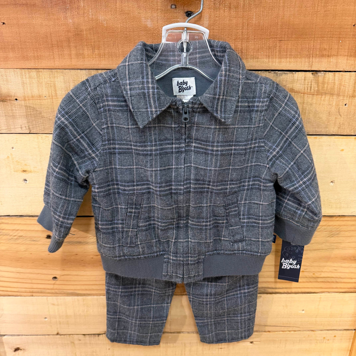 oshkosh child size 6 mo 2-piece