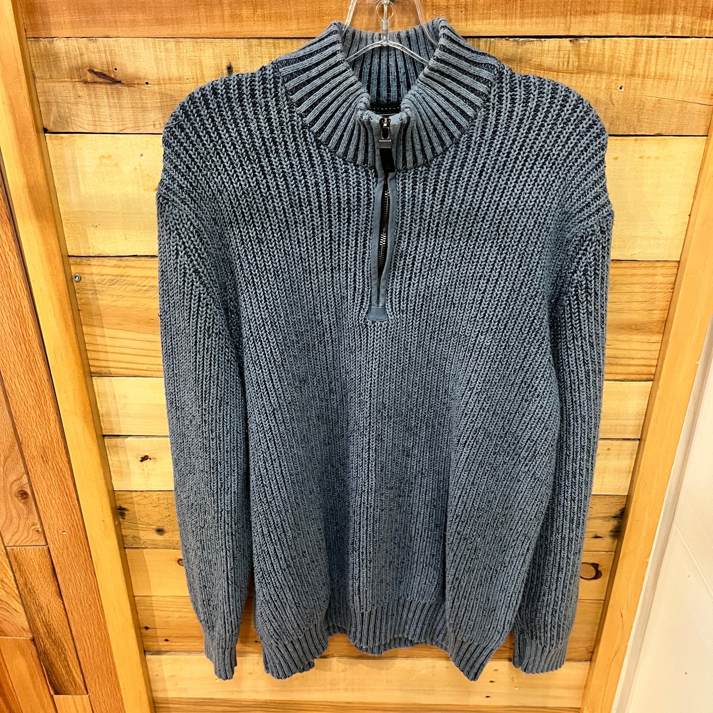Bass Mens Size XL men Sweater