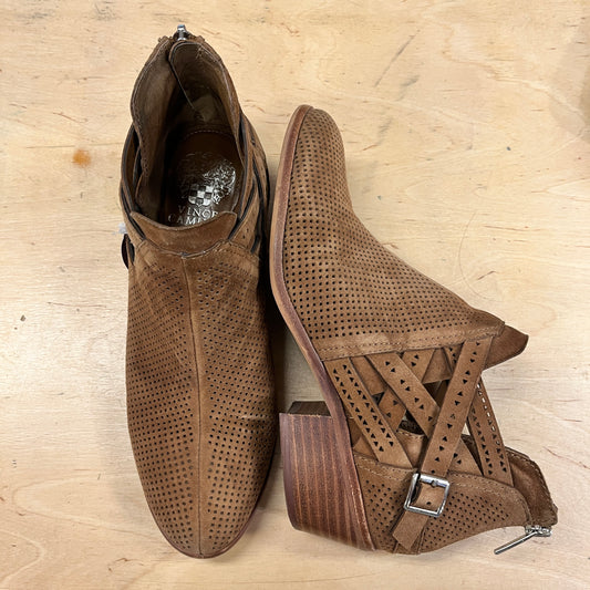 Vince Camuto Womens Shoe Size 7.5 Women Boots