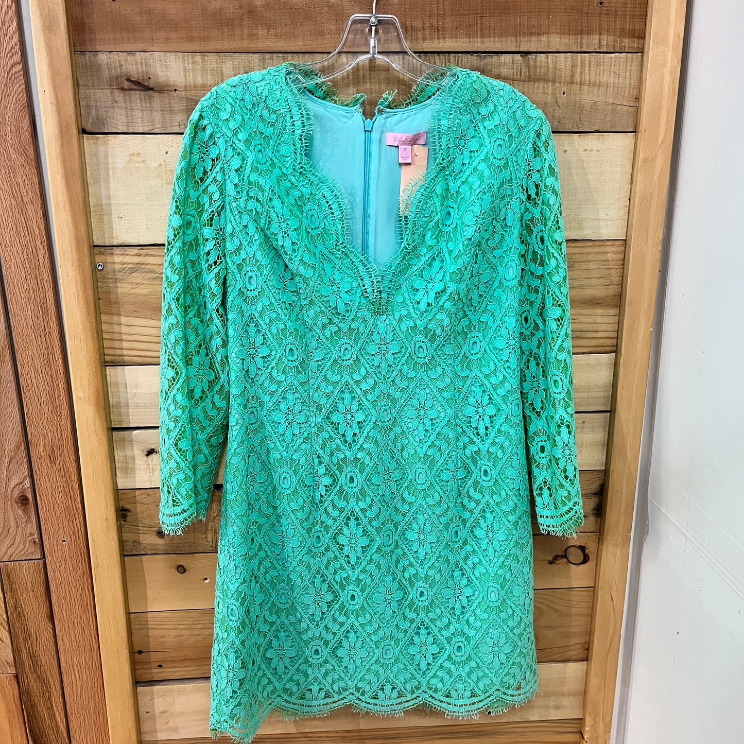 Lilly Pulitzer size 4 Wmn S Dress