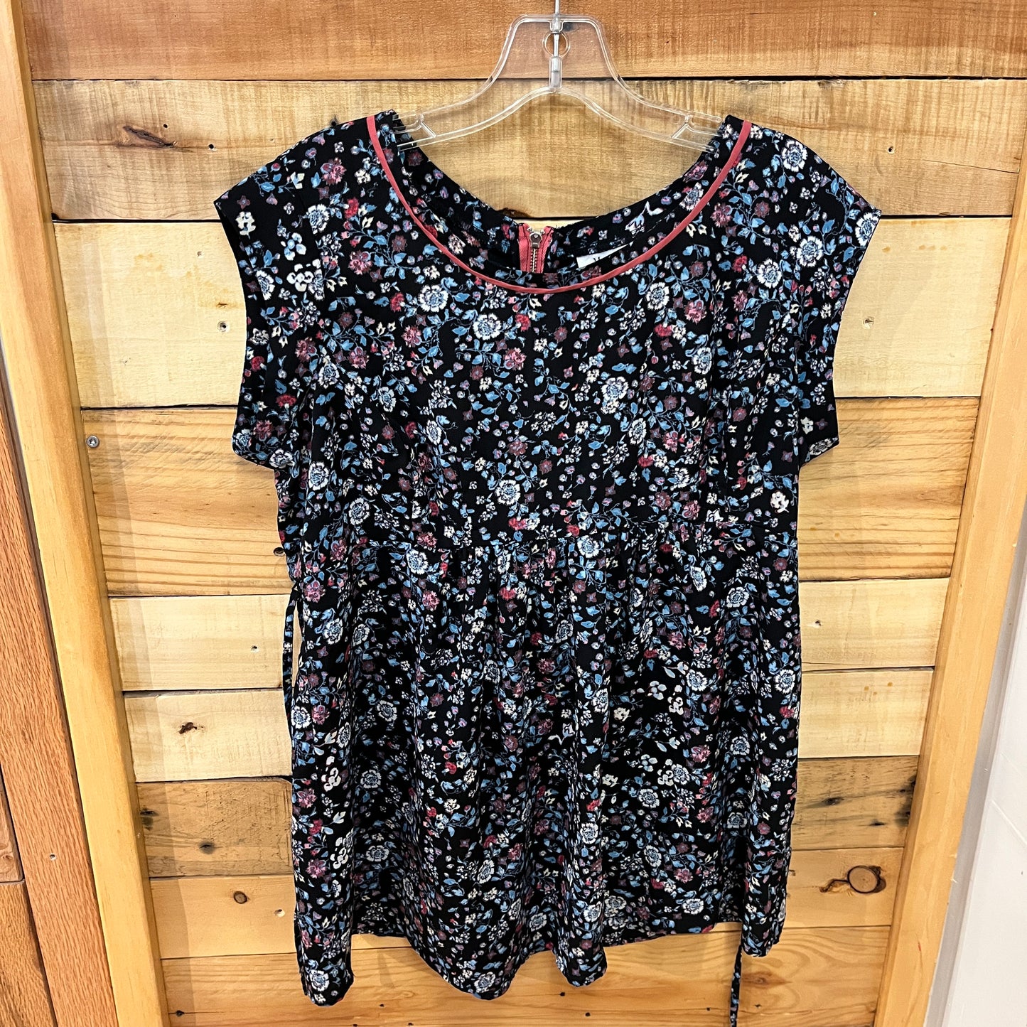 Motherhood Maternity Size S maternity Shirt