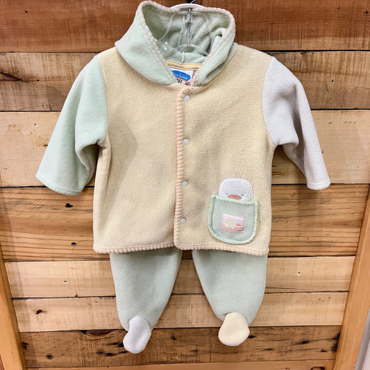 Bon Bebe child size 6 mo 2-piece
