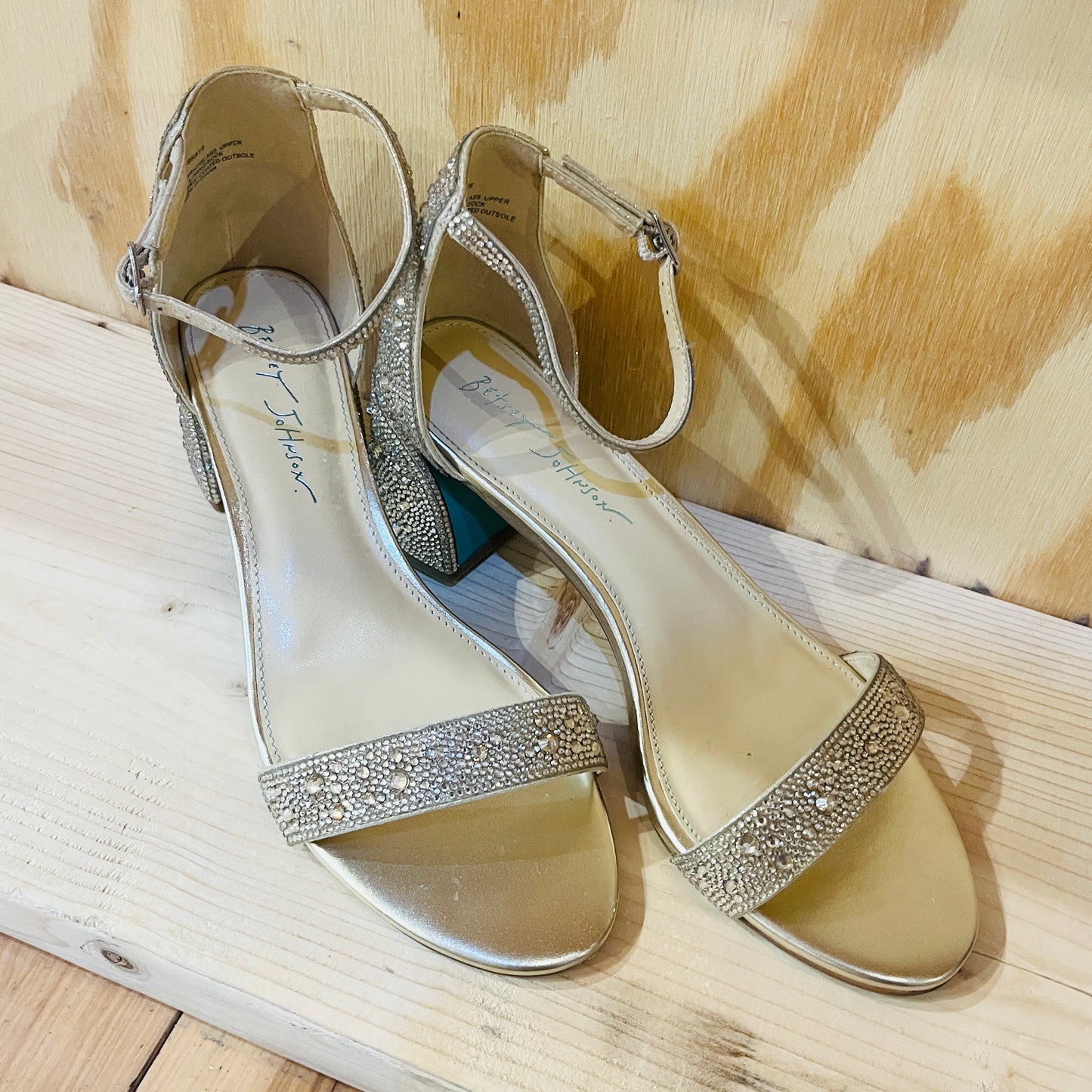 Betsey Johnson Womens Shoe Size 9 Women Shoes