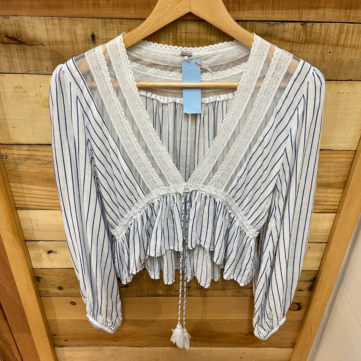 Free People size M  Women's Shirt