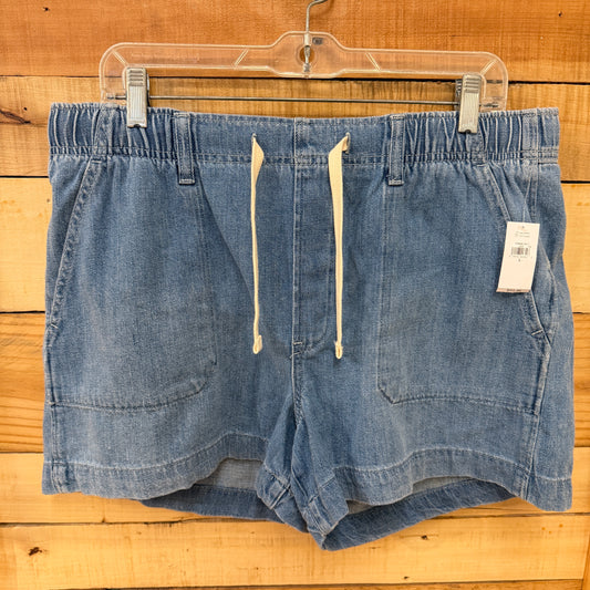 Gap Maternity Size L maternity Shorts