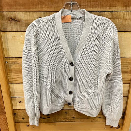 Gap Sweater