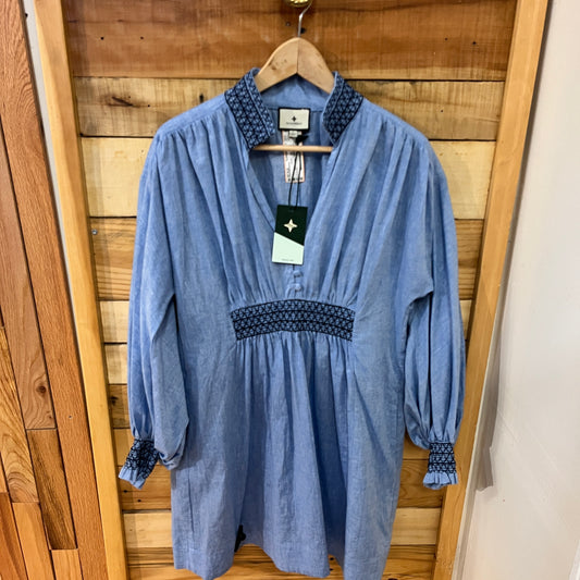 size L  Women's Dress