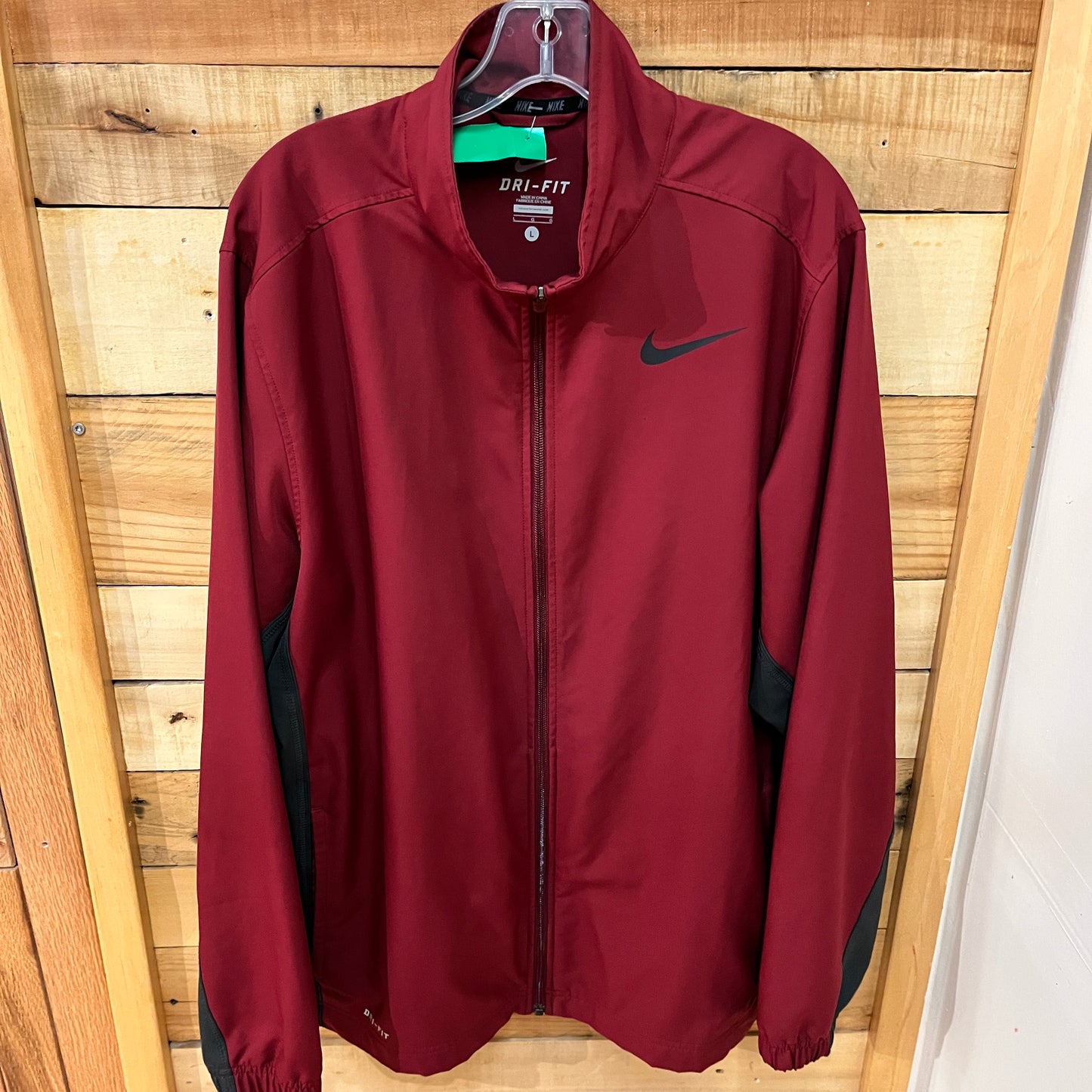 Nike Mens Size L men Ath Jacket- Men
