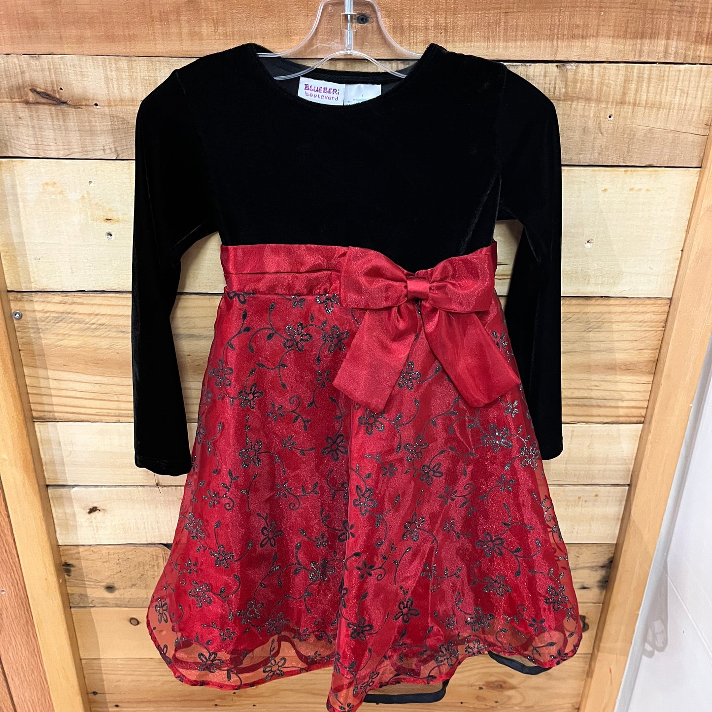 BlueBerri Boulevard child size 5 yth Dress