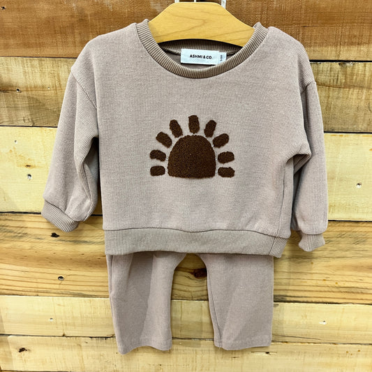 child size 3 mo 2-piece