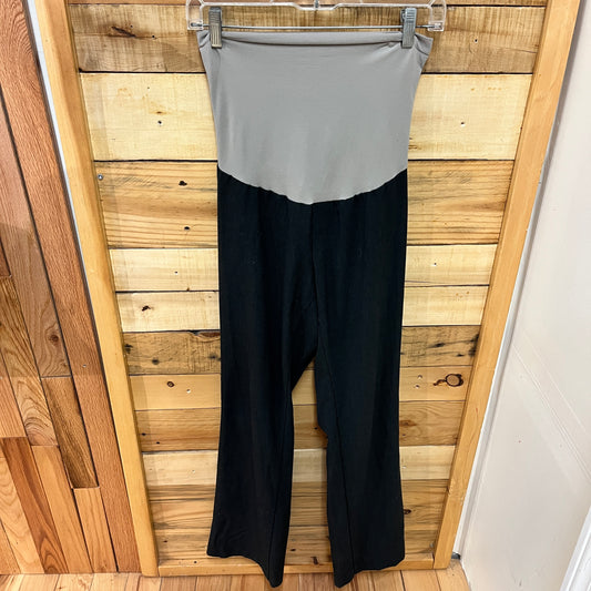 Motherhood Maternity Size M maternity Pants