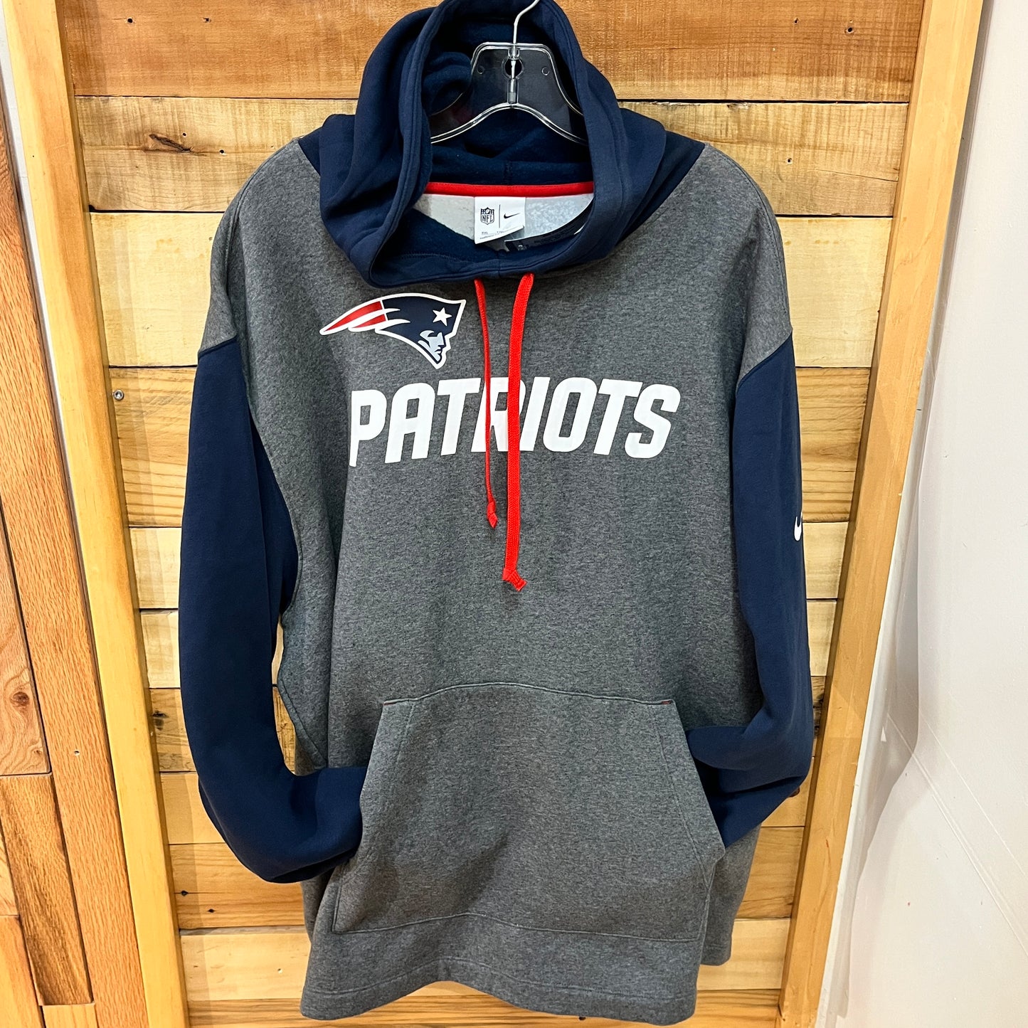 NFL Mens Size XXL men Ath Sweatshirt- Men