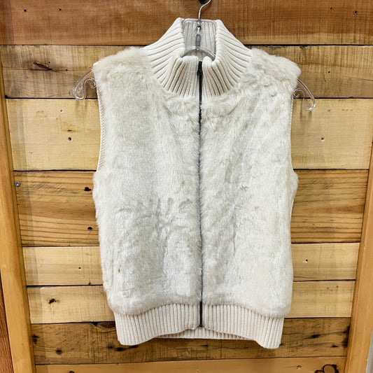 Gap Vest