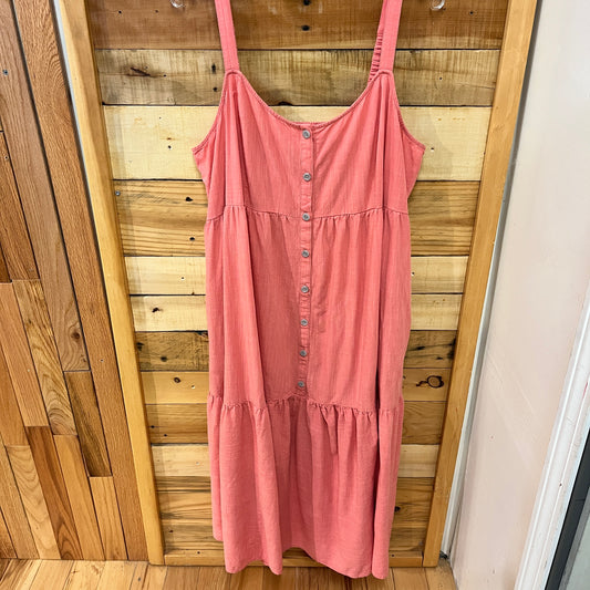 Ingrid & Isabel Maternity Size 2X maternity Dress