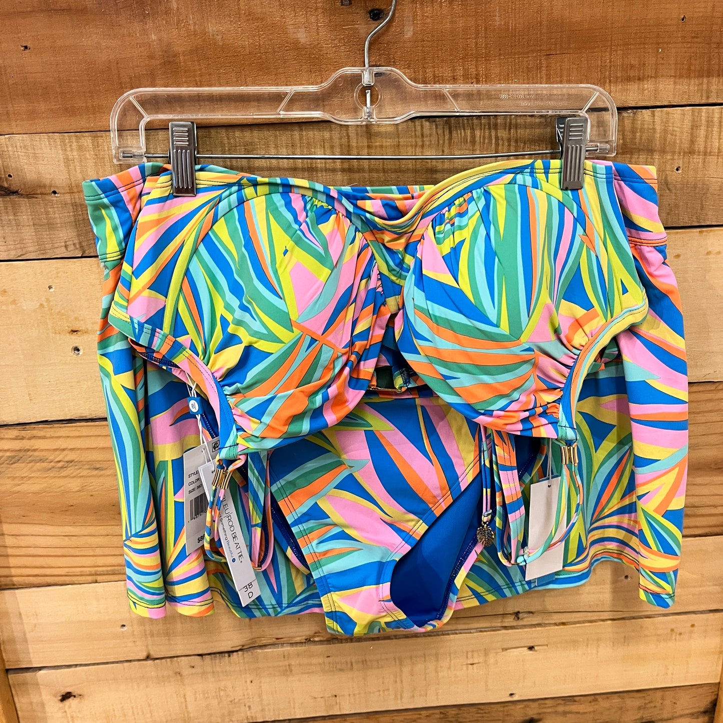 size 10  Wmn  M 3-piece