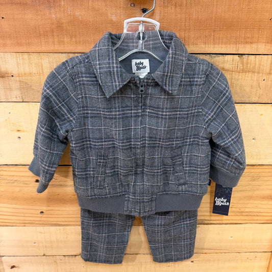 oshkosh child size 6 mo 2-piece