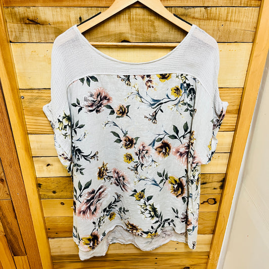 size 2X  Women's Shirt