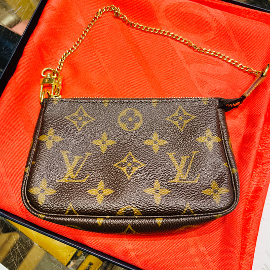 Louis Vuitton Purse