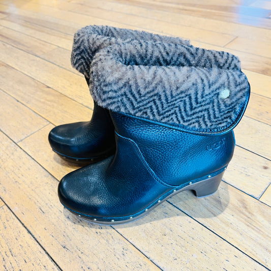 Ugg Womens Shoe Size 7 Women Boots