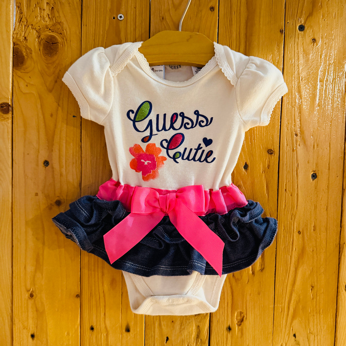 Guess child size nb / 0 mo Dress