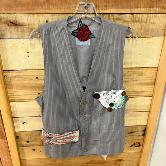 Upcycled Woman Size 12  Wmn L Vest