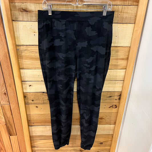 lululemon Women Size 10  Wmn  M Ath Pant- Wmn