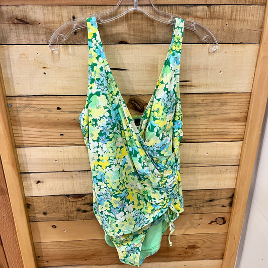 size 10  Wmn  M Swimsuit