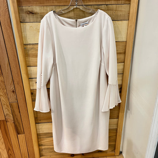 Calvin Klein size 16W Wmn 1X Dress