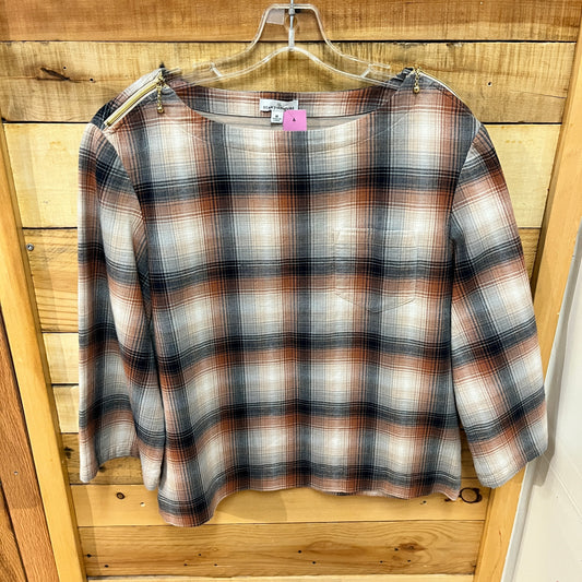 LL Bean size M  Women's Shirt