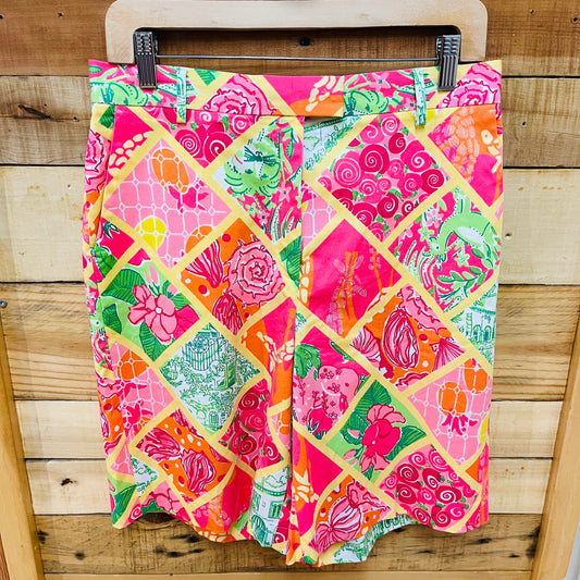 Lilly Pulitzer size 10  Wmn  M Shorts