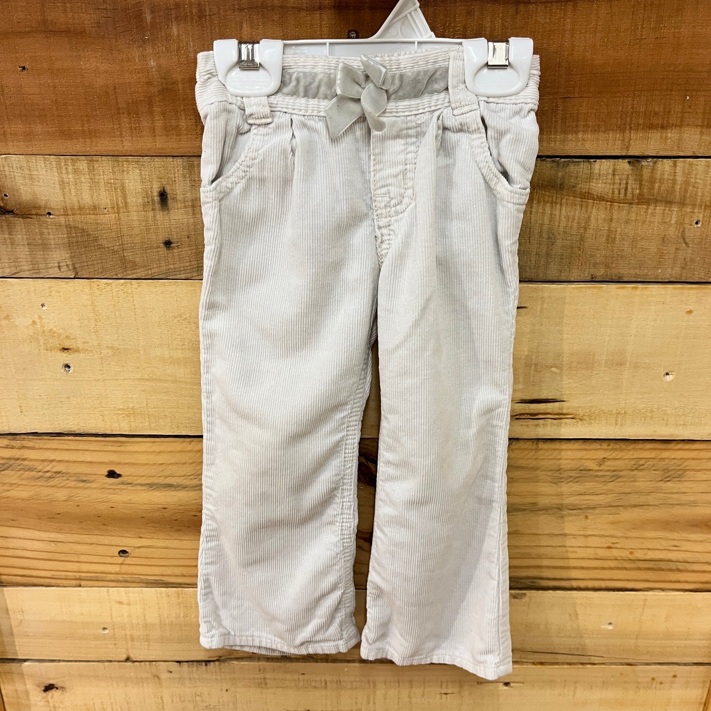 oshkosh child size 2T Pants