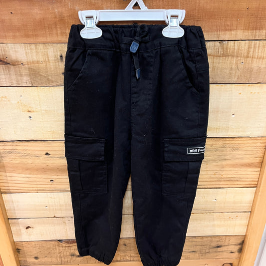 child size 4T Pants