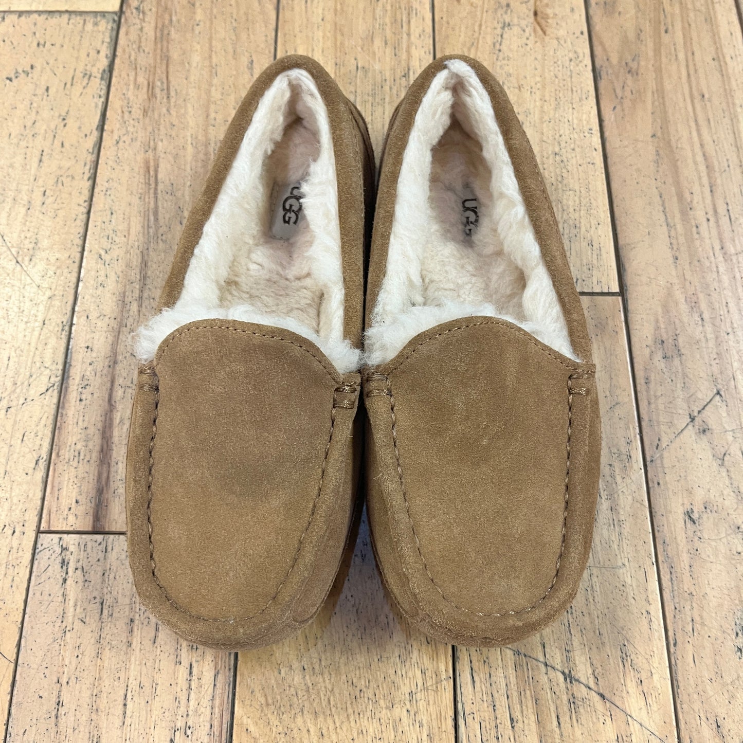 Ugg Size 3 Youth Shoes