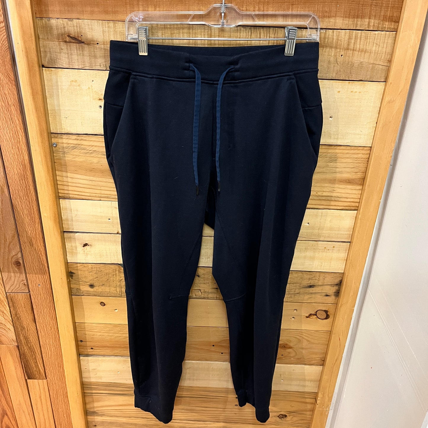 lululemon Mens Size M men Ath Pant- Men