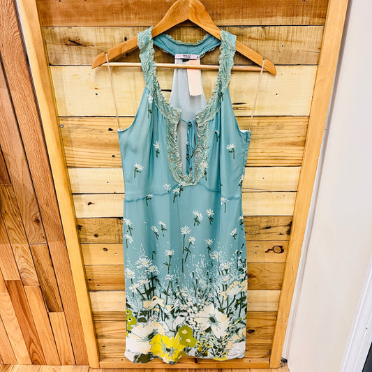 Valentino size 8  Wmn M Dress