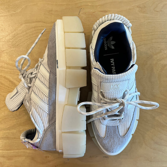 Adidas Womens Shoe Size 7.5 Women Sneakers